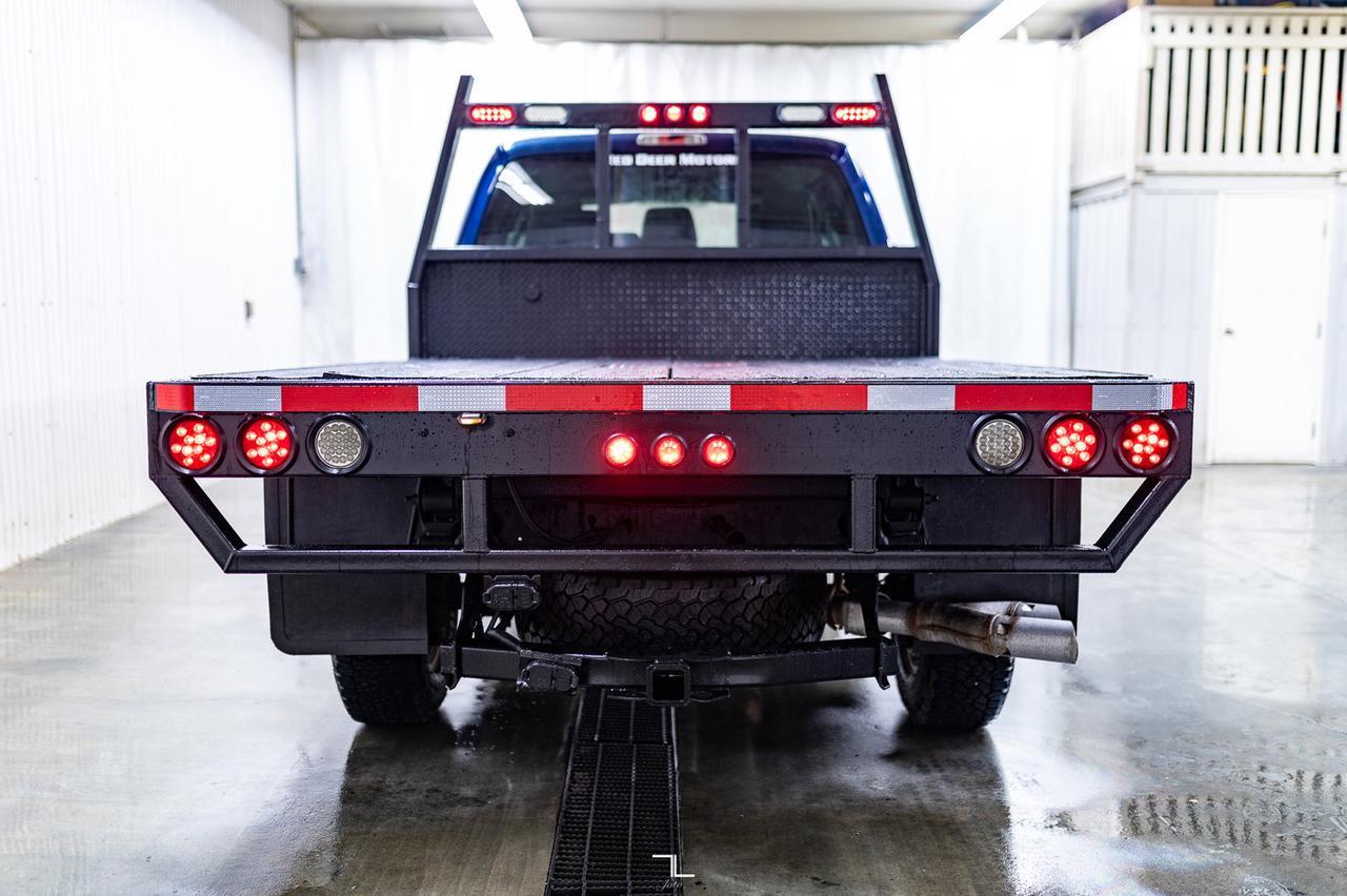 2015 Ford F-350 4x4 Crew Cab XLT Flat Deck Diesel Red Deer AB