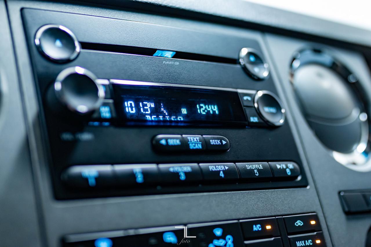 2015 Ford F-350 4x4 Crew Cab XLT Longbox Diesel Leather Red Deer AB