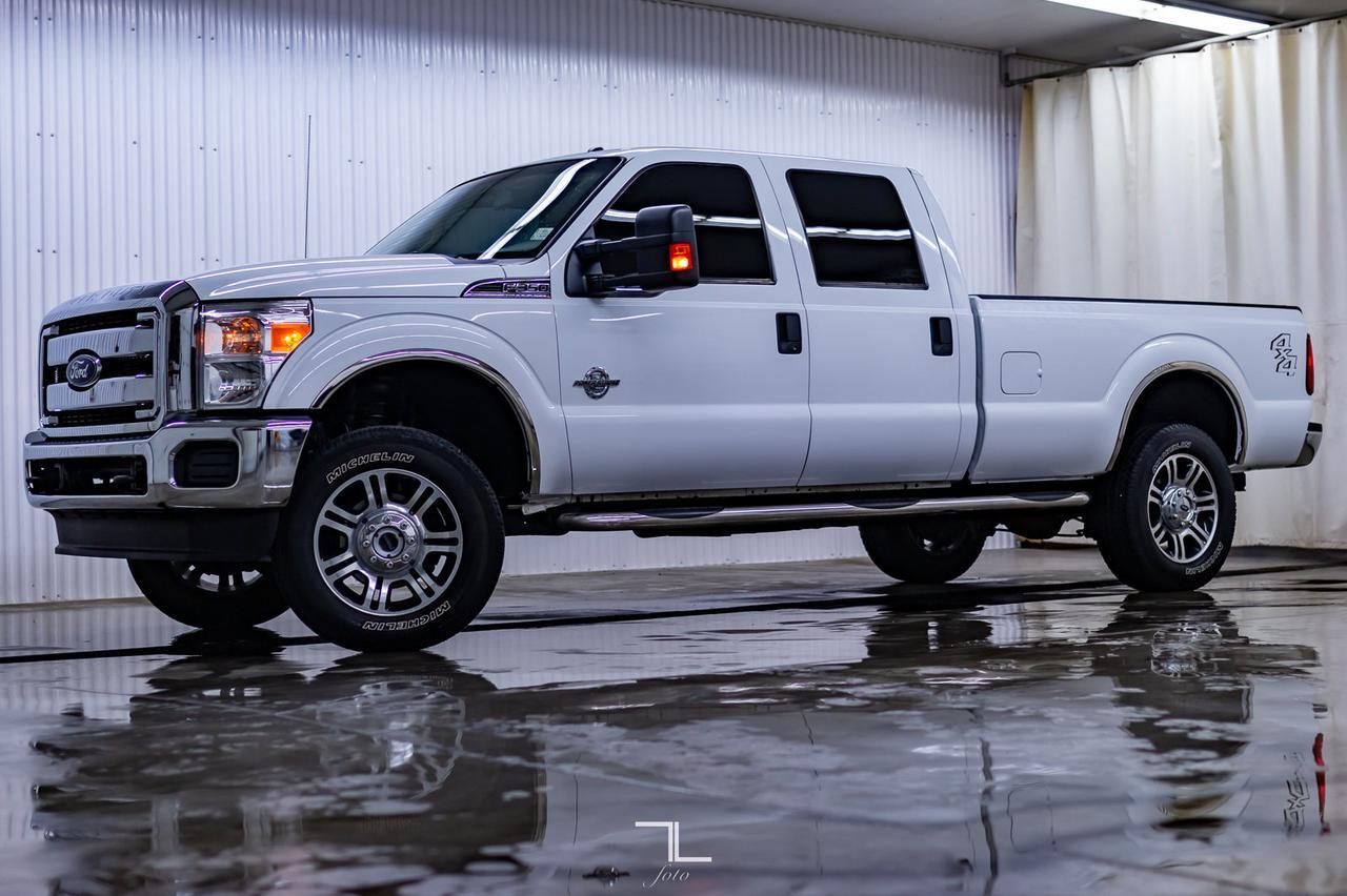 2015 Ford F-350 4x4 Crew Cab XLT Longbox Diesel Leather Red Deer AB