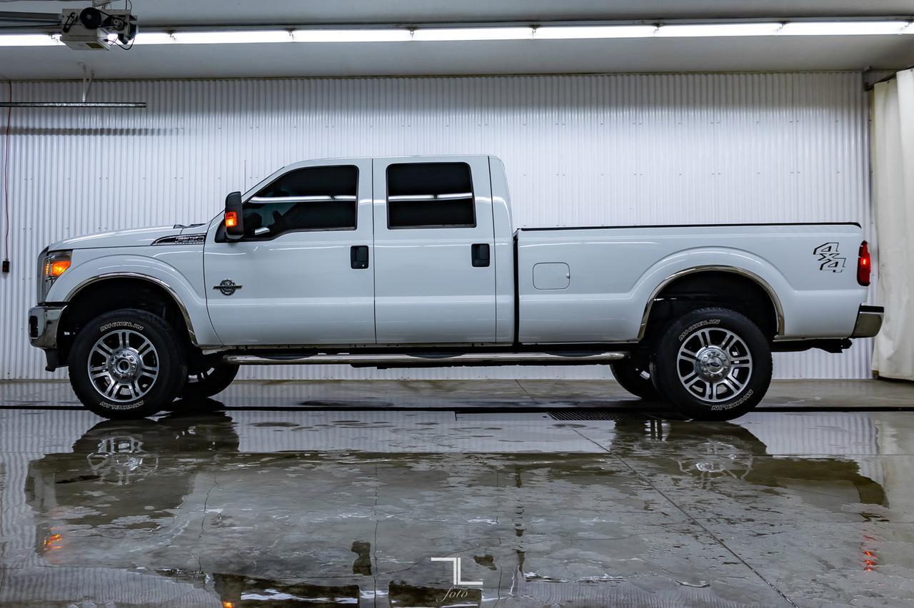 2015 Ford F-350 4x4 Crew Cab XLT Longbox Diesel Leather Red Deer AB