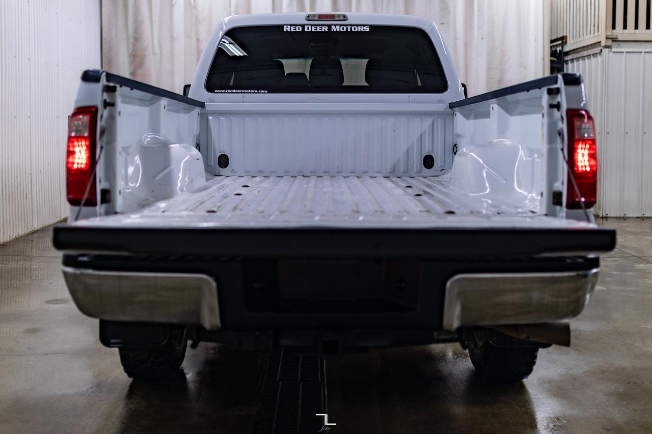 2015 Ford F-350 4x4 Crew Cab XLT Longbox Diesel Red Deer AB