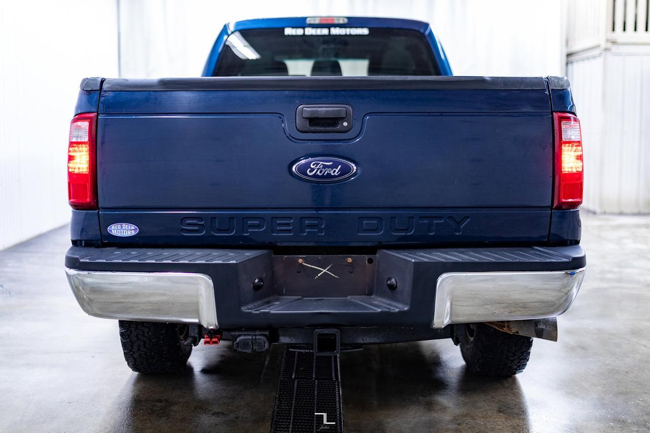 2015 Ford F-350 4x4 Crew Cab XLT Longbox Diesel Red Deer AB