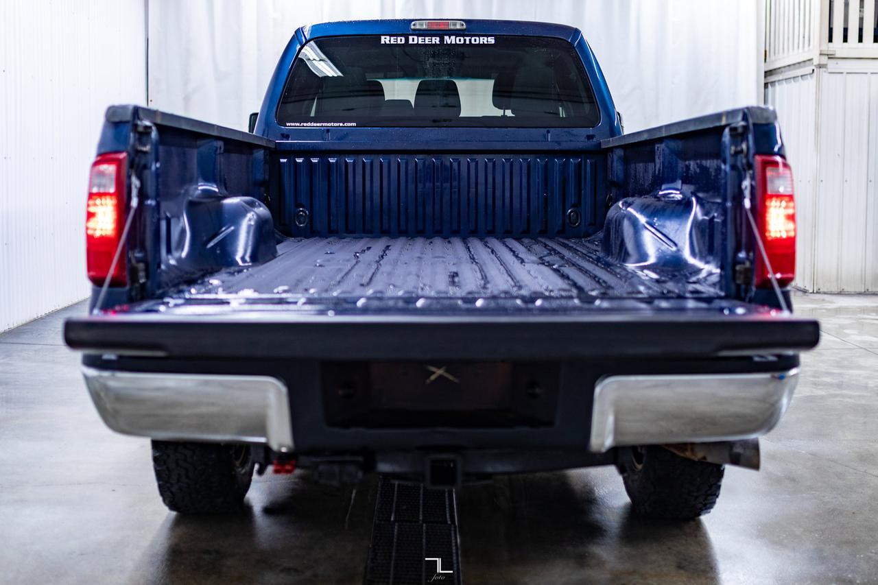 2015 Ford F-350 4x4 Crew Cab XLT Longbox Diesel Red Deer AB