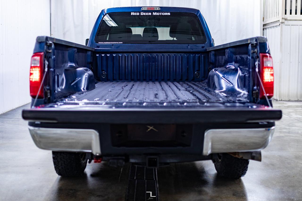 2015 Ford F-350 4x4 Crew Cab XLT Longbox Diesel Red Deer AB