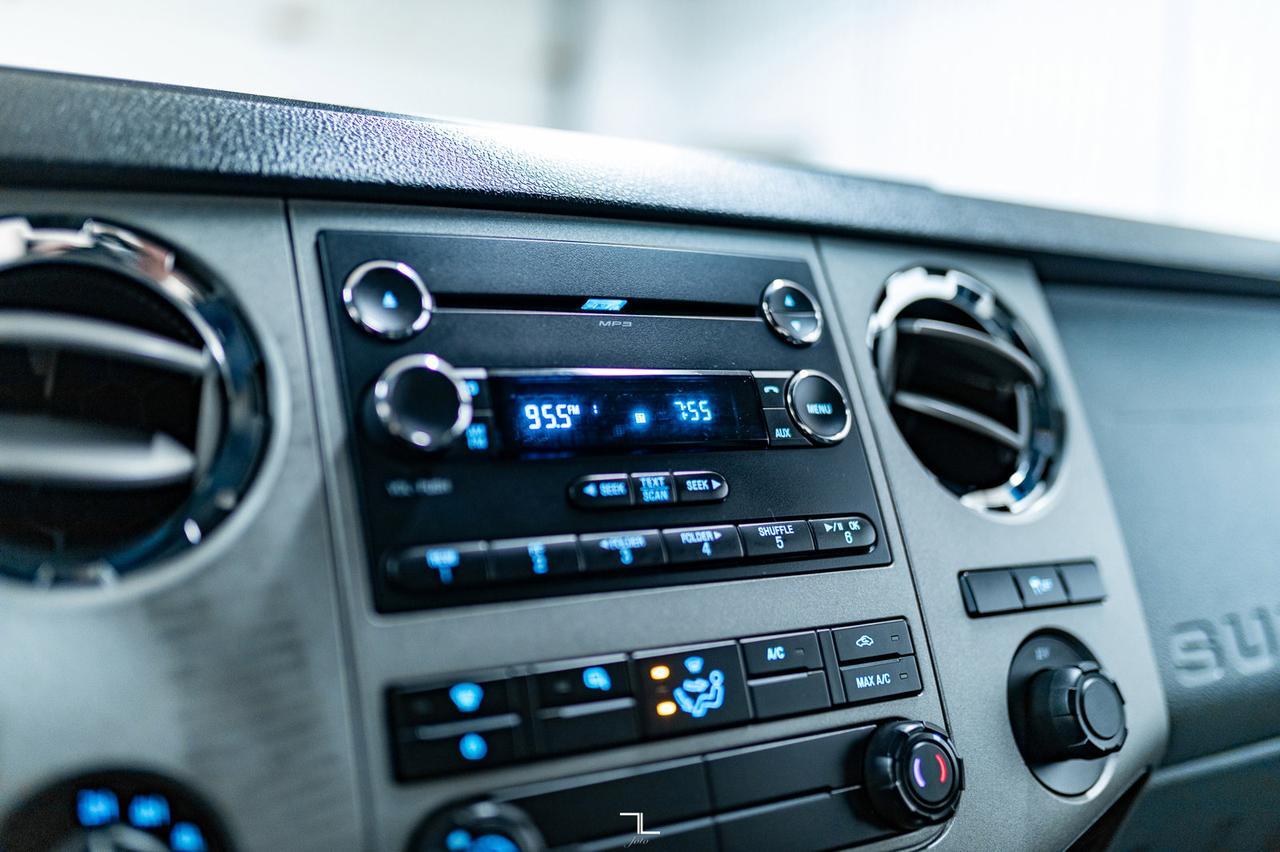 2015 Ford F-350 4x4 Crew Cab XLT Longbox Diesel Red Deer AB