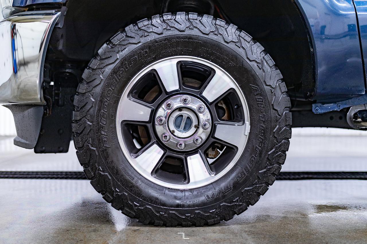 2015 Ford F-350 4x4 Crew Cab XLT Longbox Diesel Red Deer AB