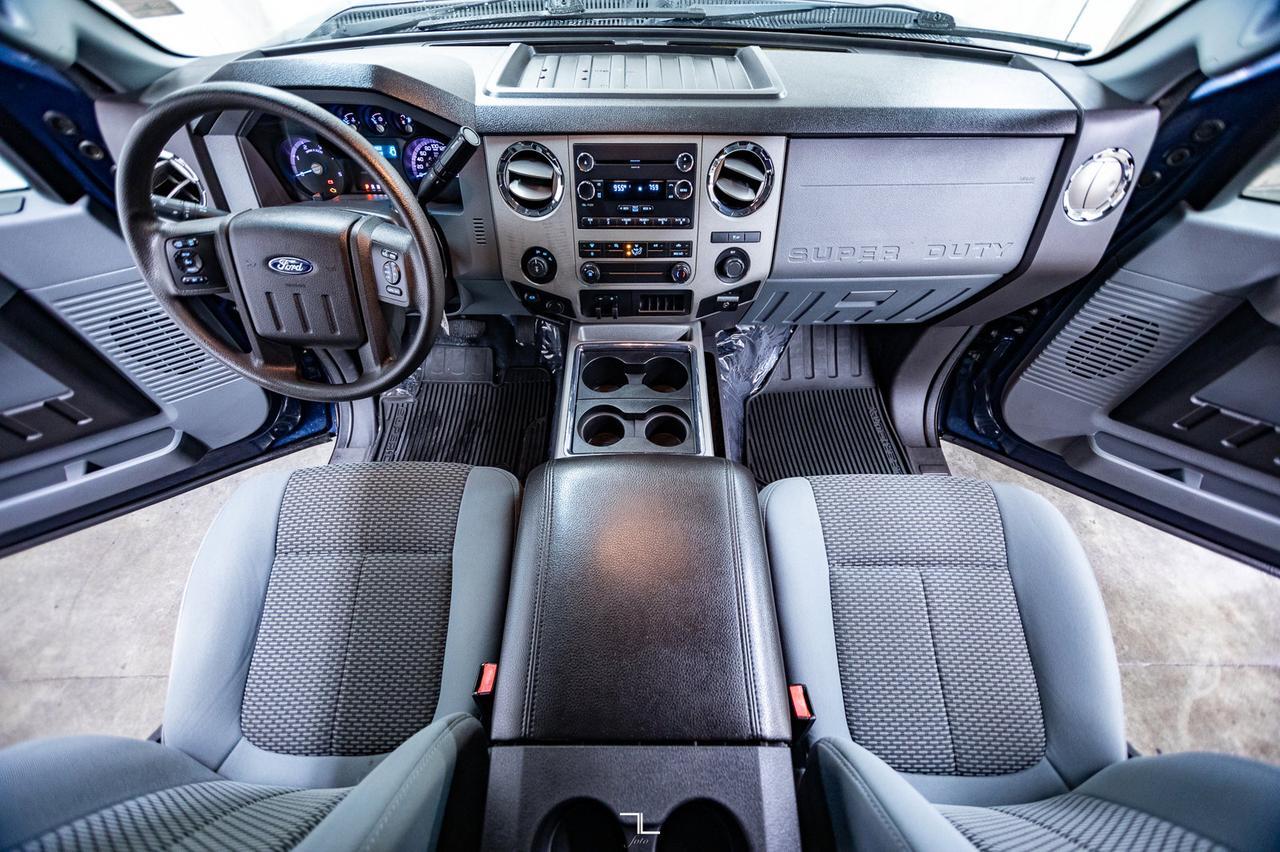 2015 Ford F-350 4x4 Crew Cab XLT Longbox Diesel Red Deer AB