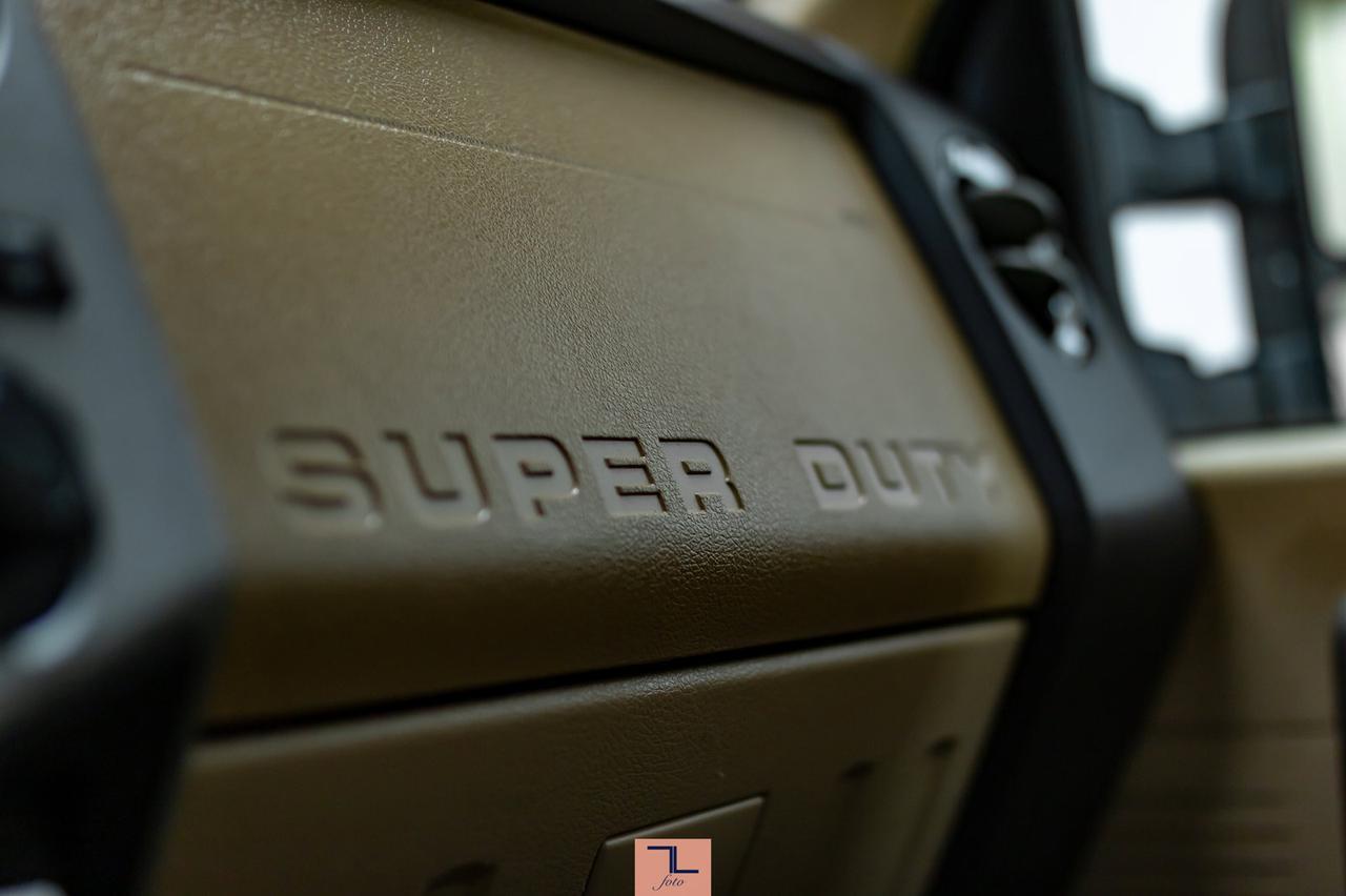 2015 Ford F-350 4x4 Super Cab XLT Longbox Diesel Red Deer AB