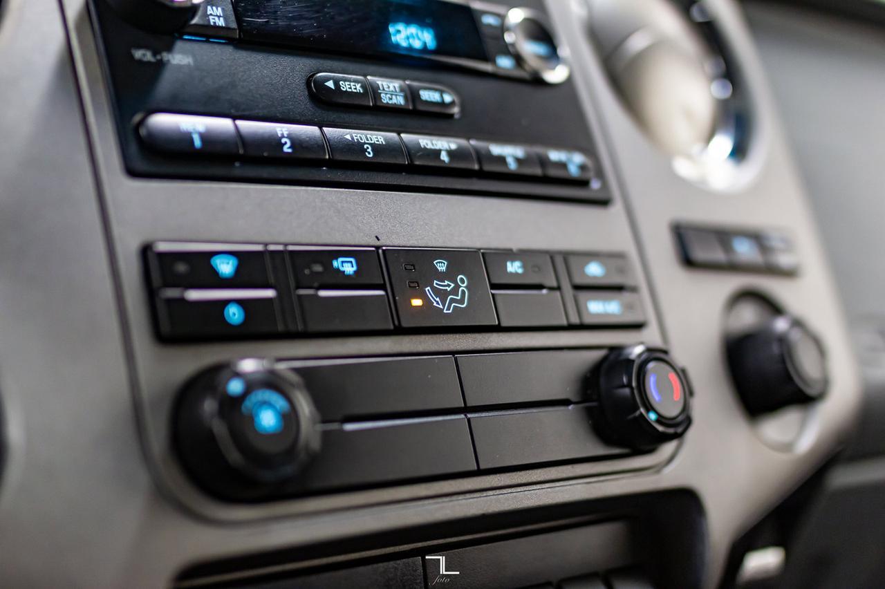 2015 Ford F-350 4x4 Super Cab XLT Longbox Diesel Red Deer AB