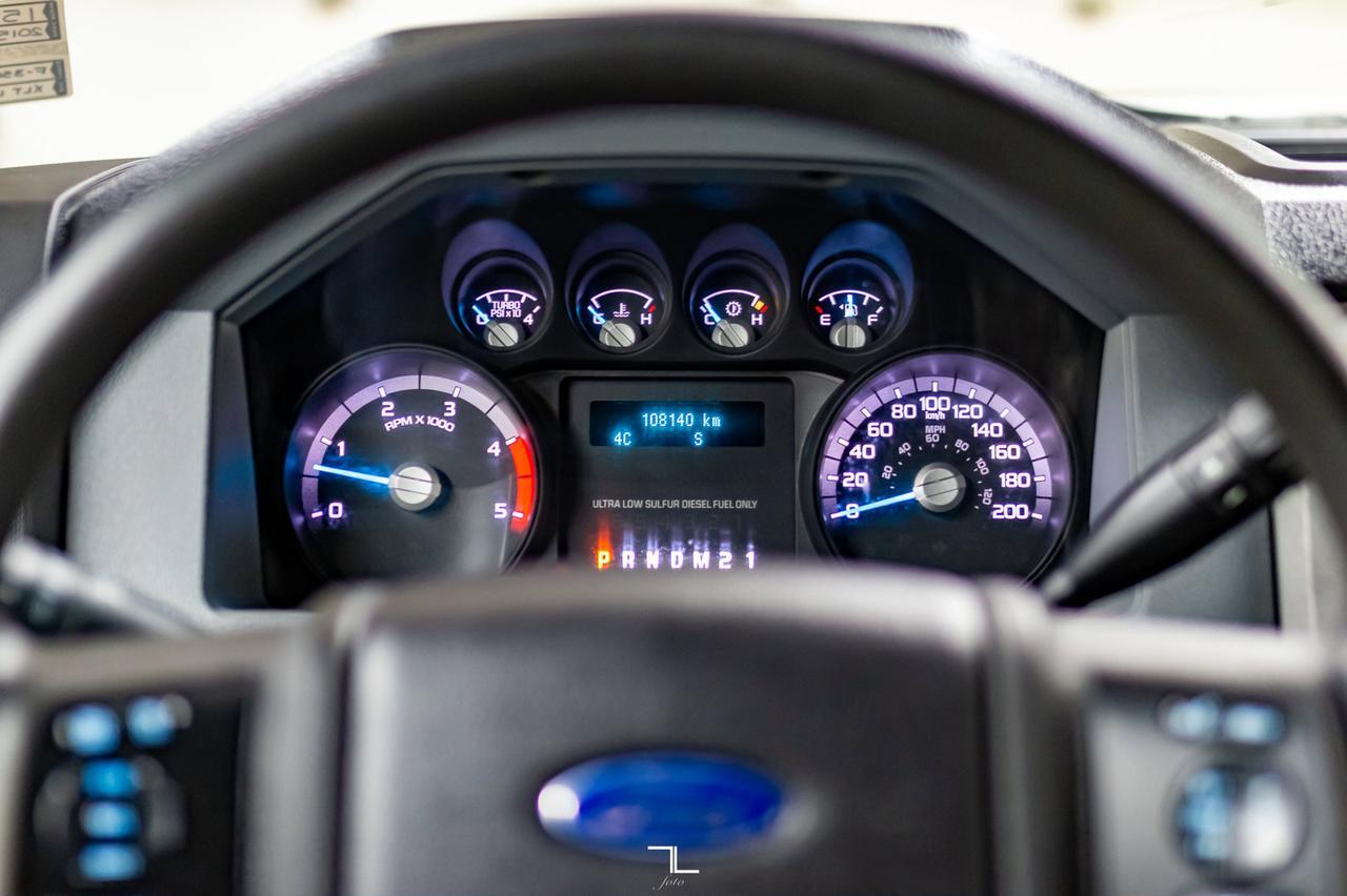 2015 Ford F-350 4x4 Super Cab XLT Longbox Diesel Red Deer AB