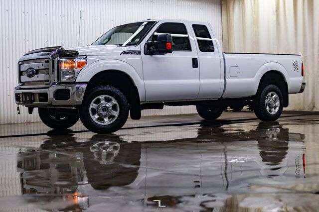 2015 Ford F-350 4x4 Super Cab XLT Longbox Diesel Red Deer AB