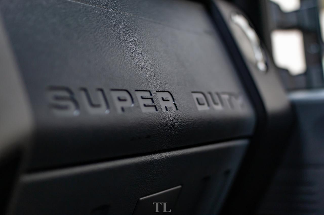 2015 Ford F-350 4x4 Super Cab XLT Longbox Diesel Red Deer AB