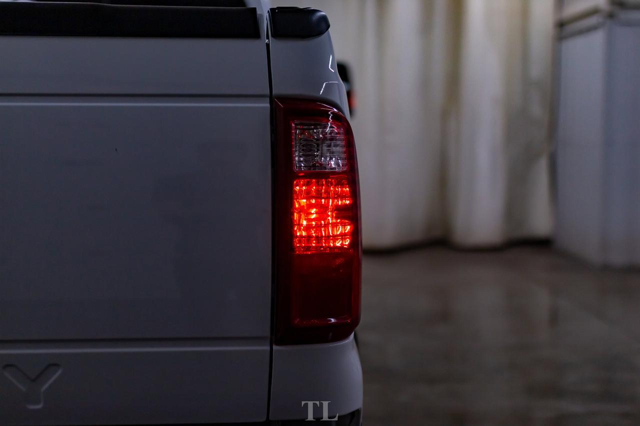 2015 Ford F-350 4x4 Super Cab XLT Longbox Diesel Red Deer AB