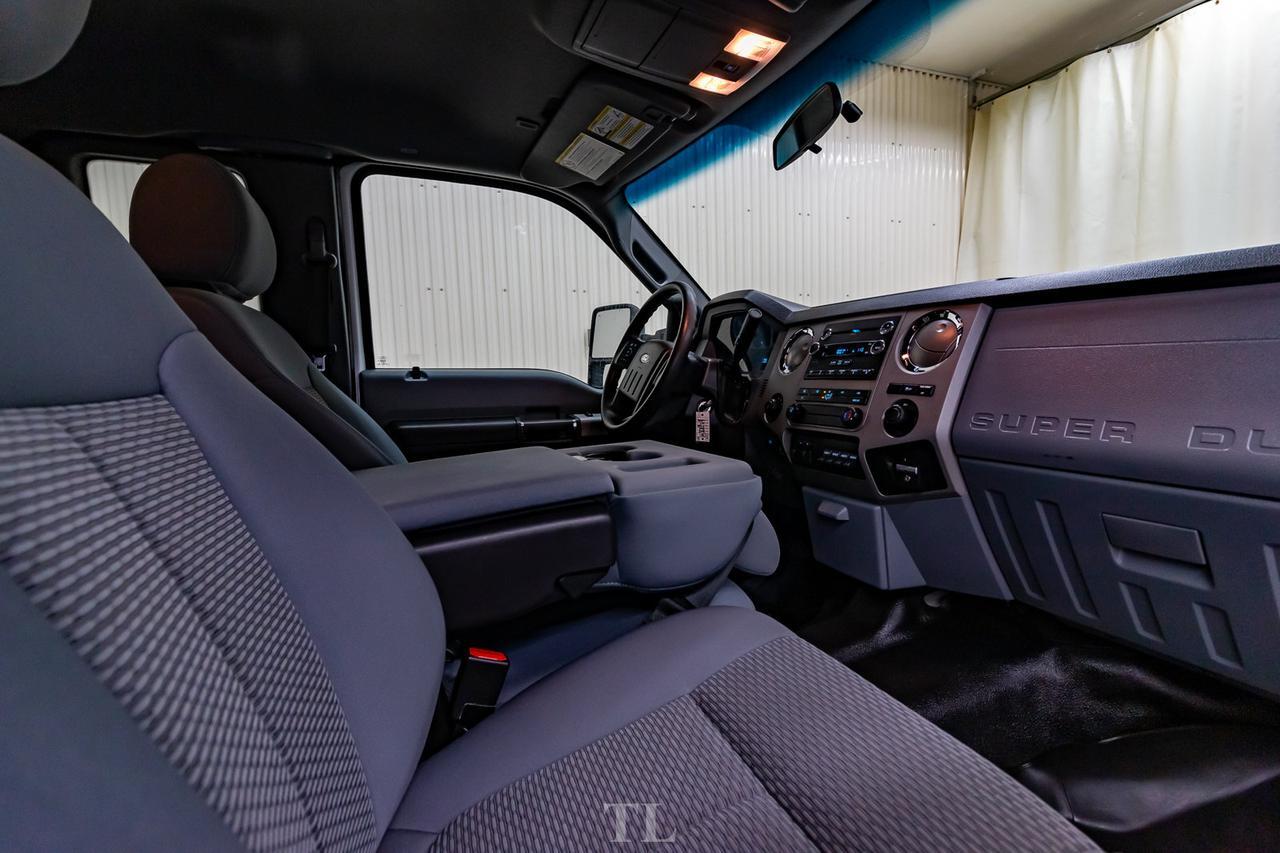 2015 Ford F-350 4x4 Super Cab XLT Longbox Diesel Red Deer AB