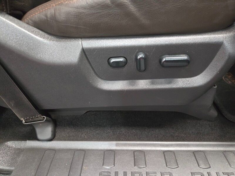 2015 Ford F-350 King Ranch Dually 4WD 6.7L Diesel GPS Camera Sunroof FREE WARRANTY Arlington TX