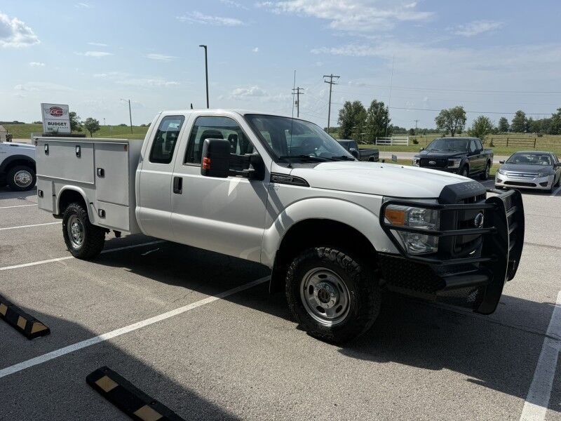 2015 Ford F-350 SRW 4x4 Utility Bi-Fuel Gas & CNG XL Collinsville OK