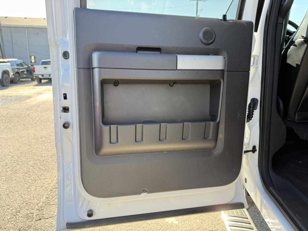 2015 Ford F-350SD Lariat Crestwood KY