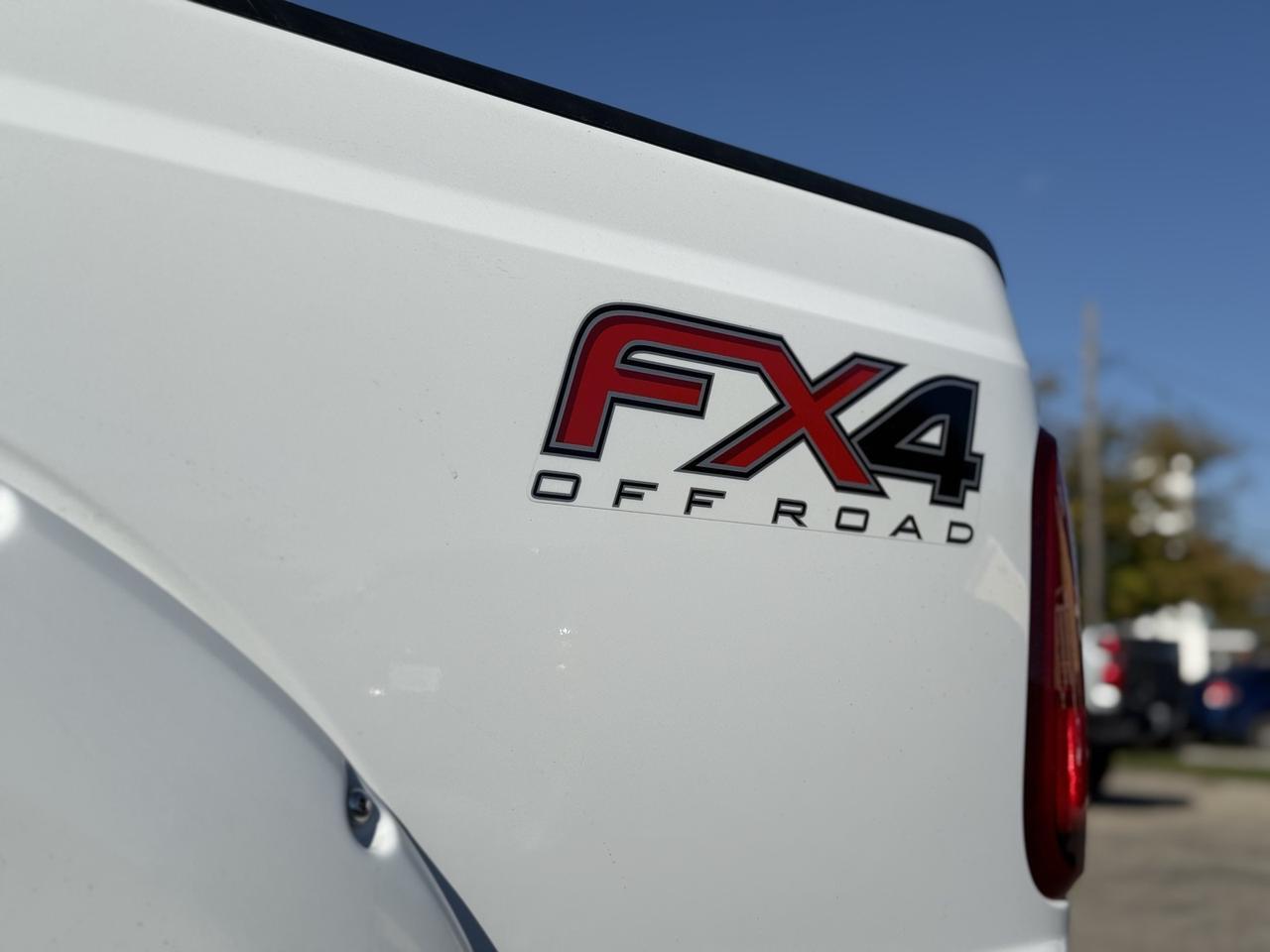 2015 Ford F-350SD Lariat Crestwood KY