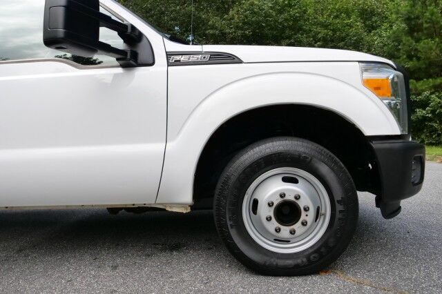2015 Ford F-350SD XL DRW / Knapheide Platform Stake Body / 6.2L V8! High Point NC