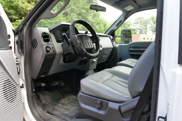 2015 Ford F-350SD XL DRW / Knapheide Platform Stake Body / 6.2L V8! High Point NC
