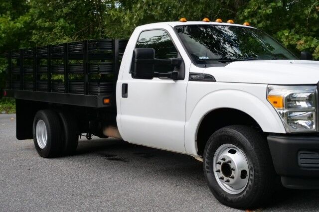 2015 Ford F-350SD XL DRW / Knapheide Platform Stake Body / 6.2L V8! High Point NC