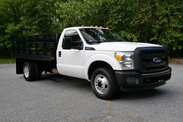 2015 Ford F-350SD XL DRW / Knapheide Platform Stake Body / 6.2L V8! High Point NC