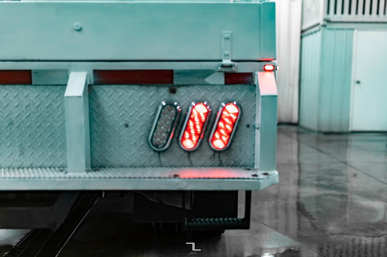 2015 Ford F-450 4x4 Crew Cab XLT Dually Deck Diesel VMAC Red Deer AB