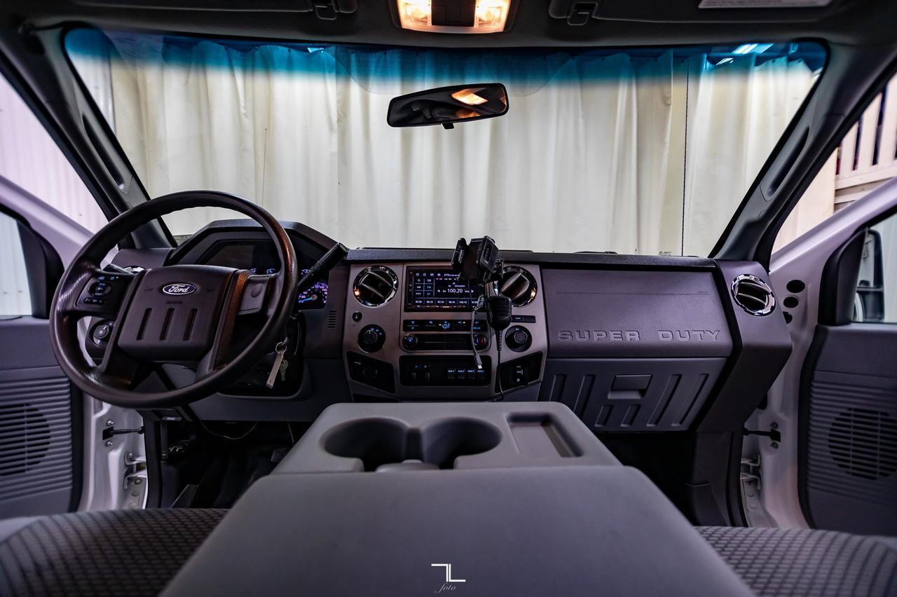 2015 Ford F-450 4x4 Crew Cab XLT Dually Deck Diesel VMAC Red Deer AB