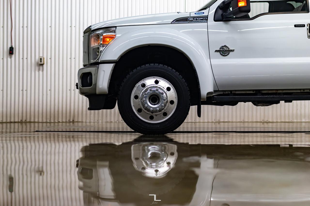 2015 Ford F-450 4x4 Crew Cab XLT Dually Diesel Deck Red Deer AB