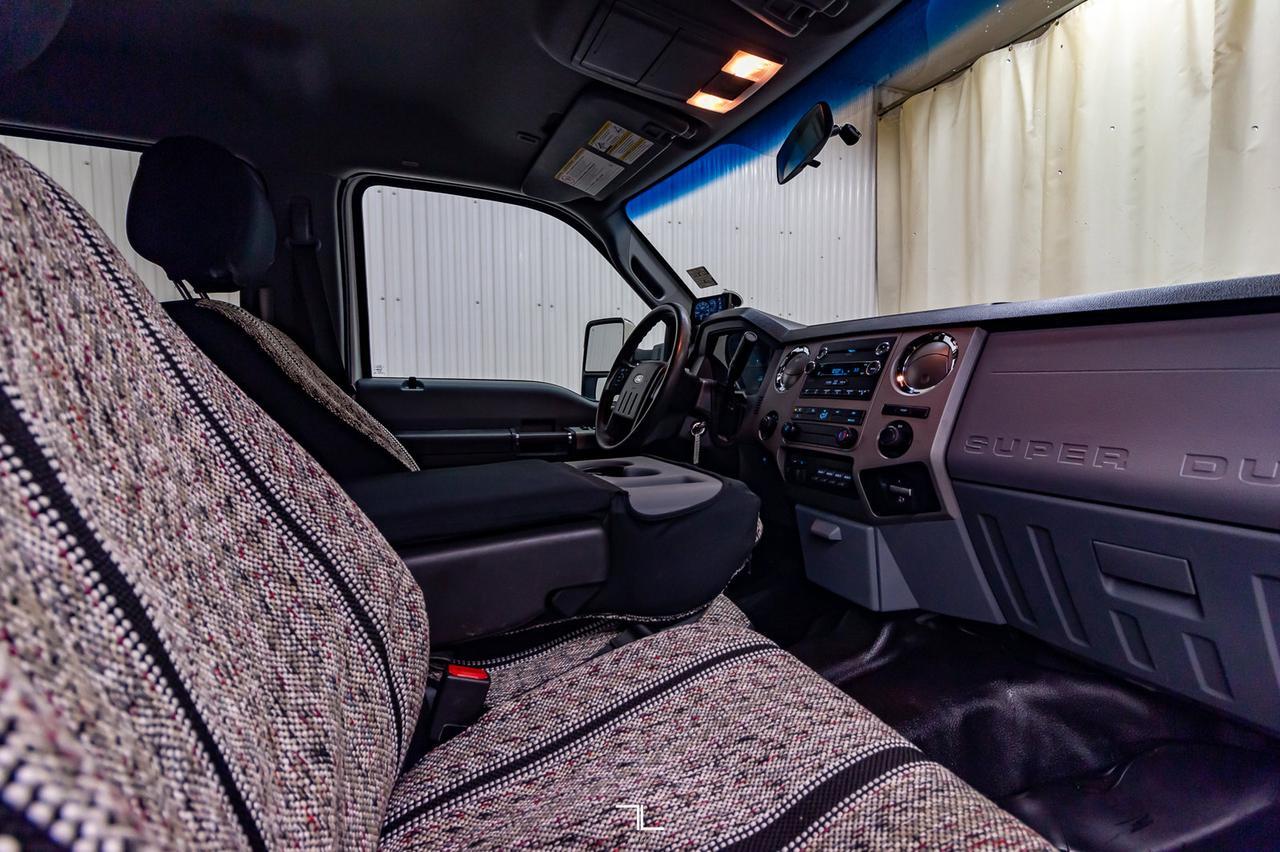 2015 Ford F-450 4x4 Crew Cab XLT Dually Diesel Deck Red Deer AB