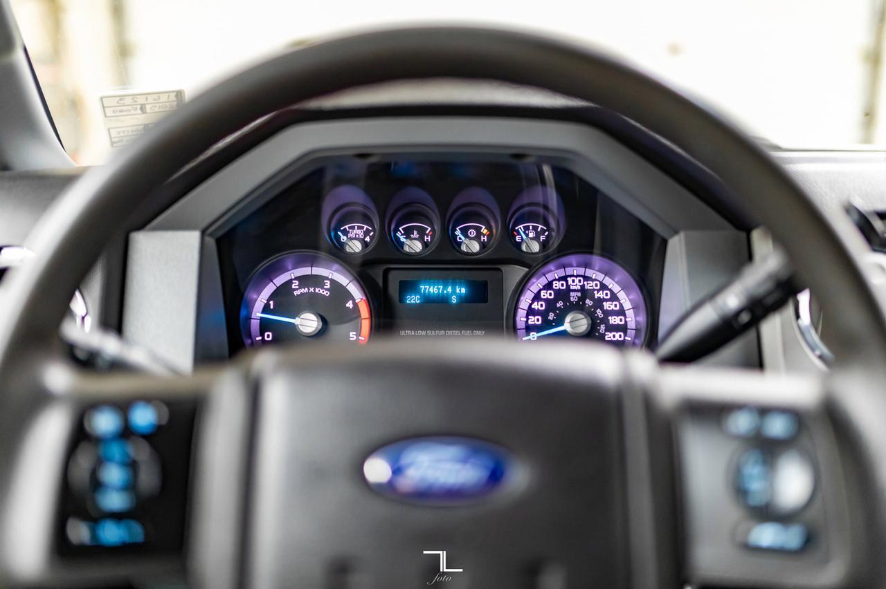 2015 Ford F-450 4x4 Crew Cab XLT Dually Mechanics Box Diesel Red Deer AB