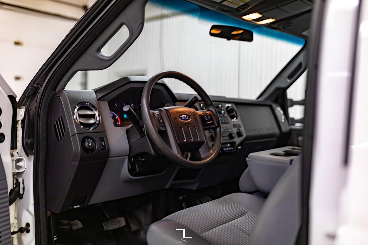 2015 Ford F-450 4x4 Crew Cab XLT Dually Mechanics Box Diesel Red Deer AB