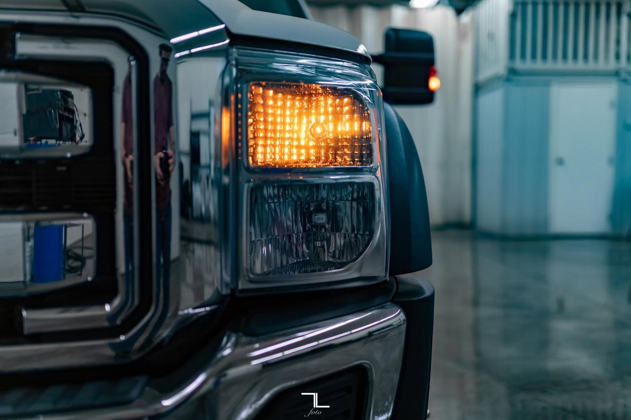 2015 Ford F-450 4x4 Crew Cab XLT Dually Mechanics Box Diesel Red Deer AB