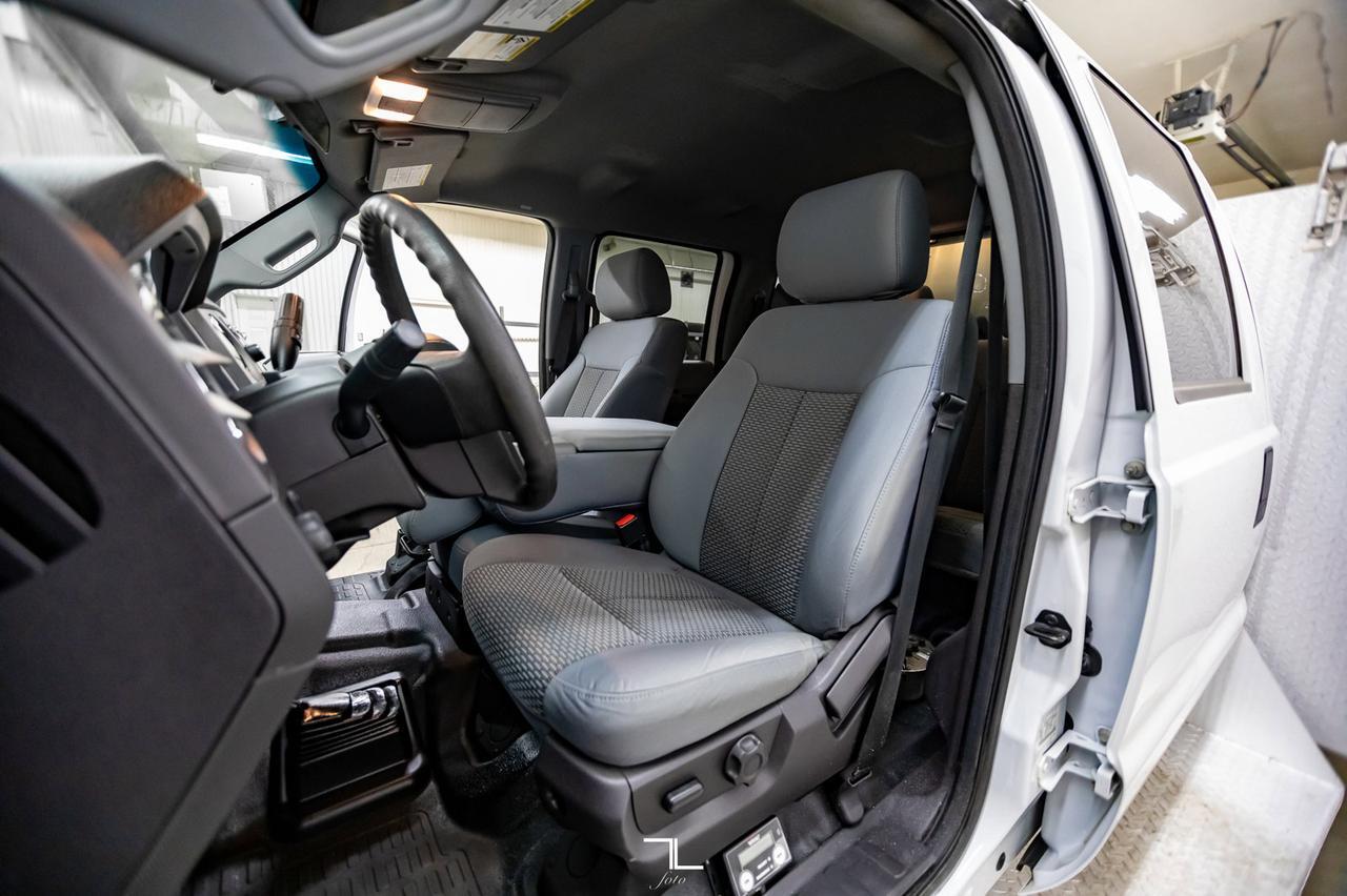 2015 Ford F-450 4x4 Crew Cab XLT Dually Mechanics Box Diesel Red Deer AB