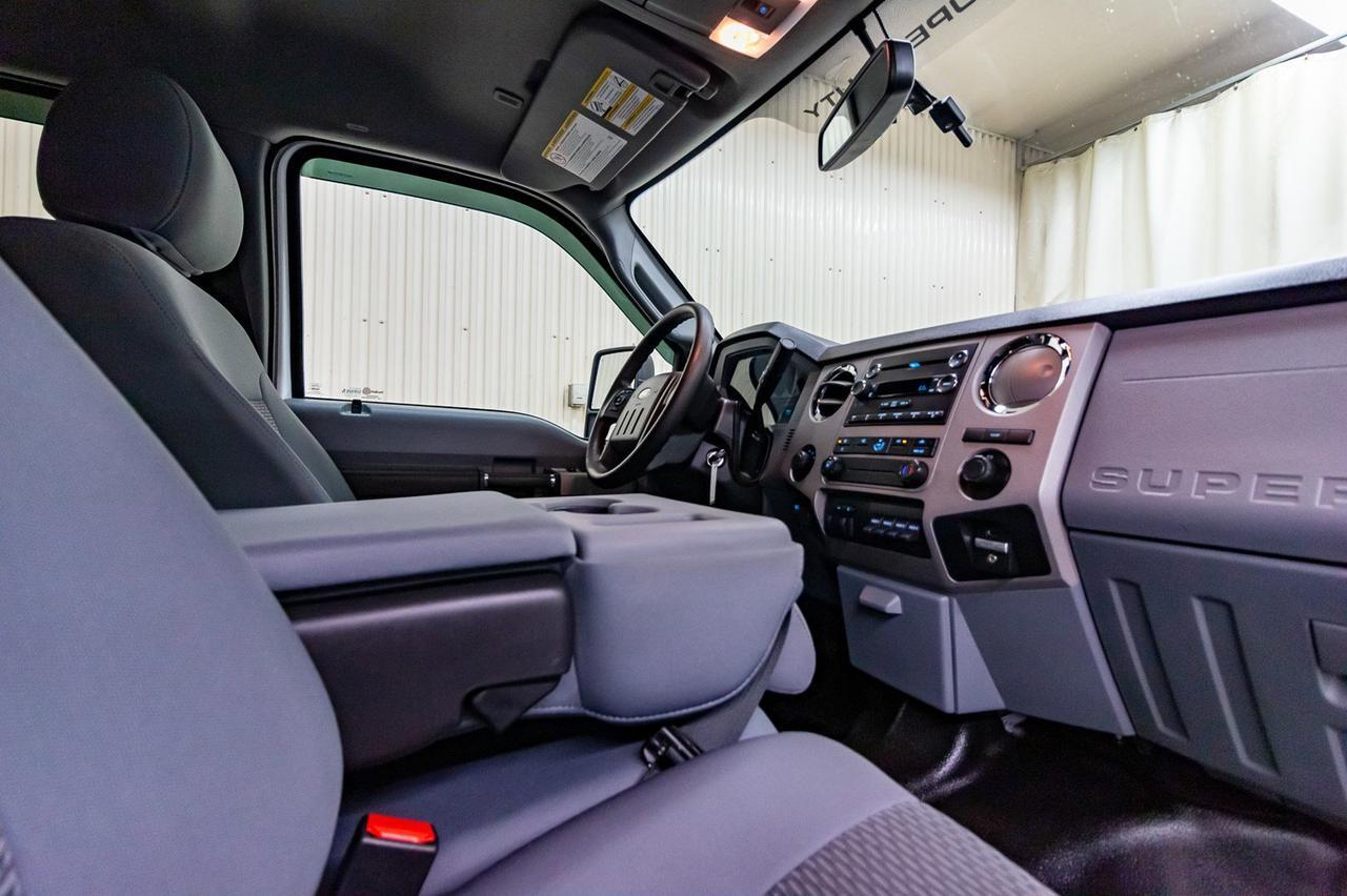 2015 Ford F-450 4x4 Crew Cab XLT FX4 Dually Diesel Red Deer AB