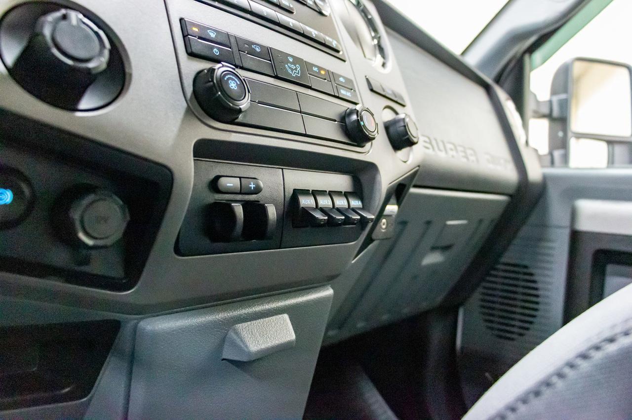 2015 Ford F-450 4x4 Crew Cab XLT FX4 Dually Diesel Red Deer AB