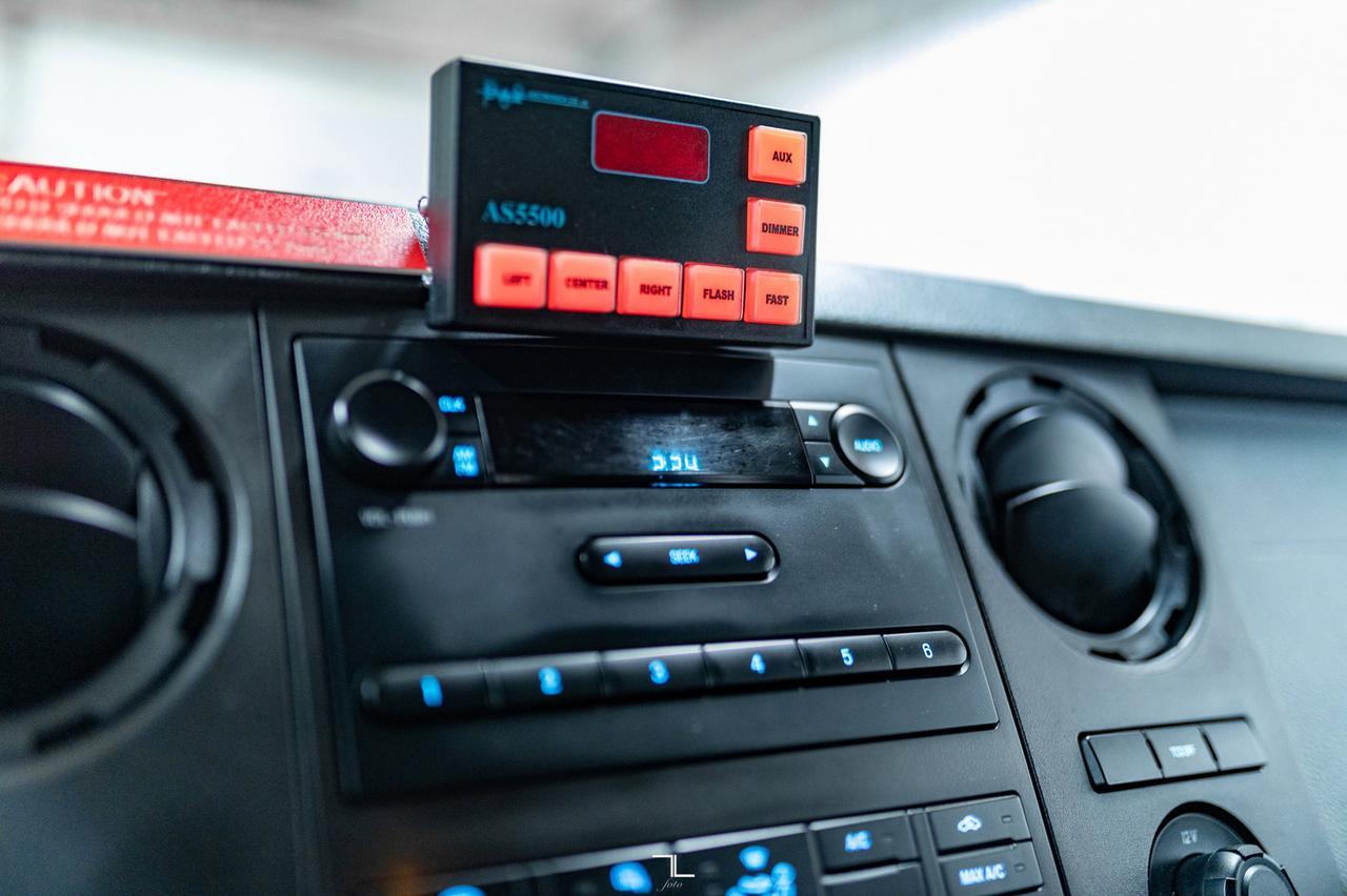 2015 Ford F-550 4x4 Crew Cab XL Plow Sander Tilt Deck Diesel Red Deer AB