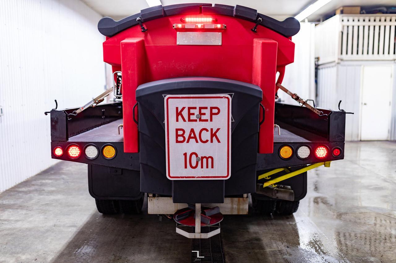 2015 Ford F-550 4x4 Crew Cab XL Plow Sander Tilt Deck Diesel Red Deer AB