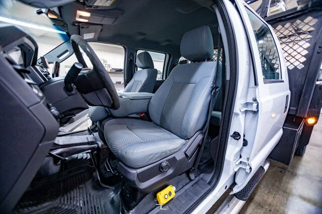 2015 Ford F-550 4x4 Crew Cab XL Tilt Deck Red Deer AB