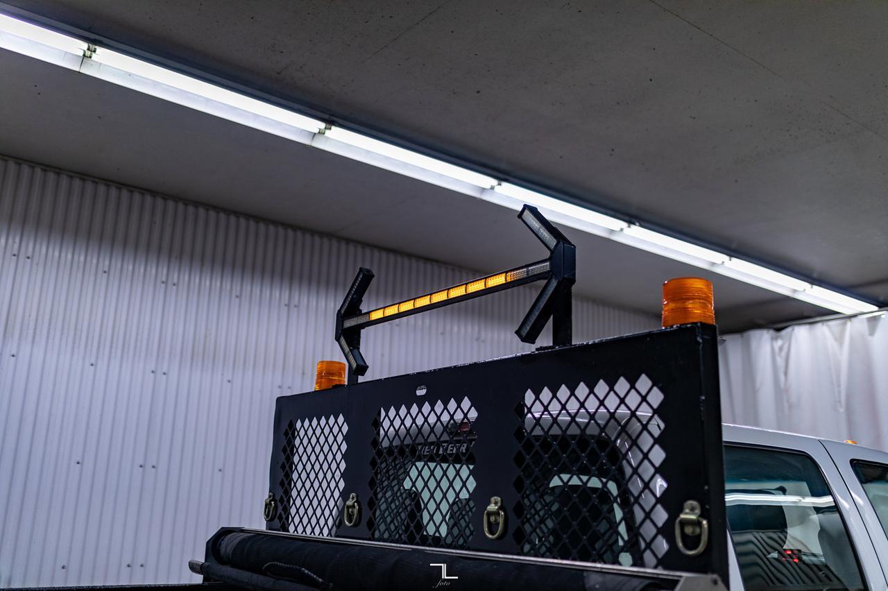 2015 Ford F-550 4x4 Crew Cab XL Tilt Deck Red Deer AB