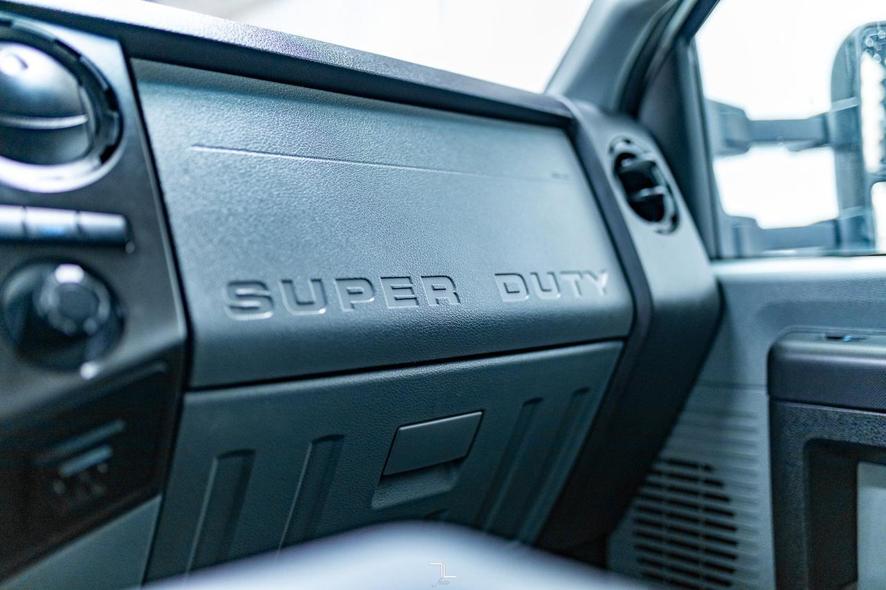 2015 Ford F-550 4x4 Crew Cab XL Tilt Deck Red Deer AB