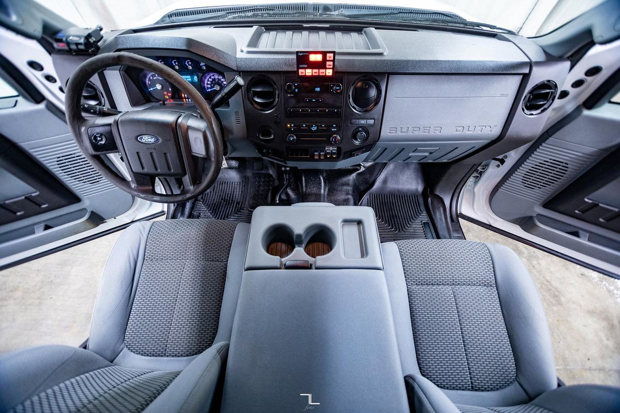 2015 Ford F-550 4x4 Crew Cab XL Tilt Deck Red Deer AB