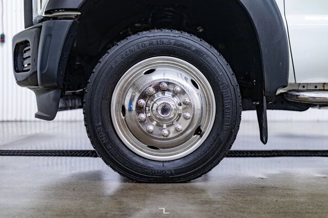 2015 Ford F-550 4x4 Crew Cab XL Tilt Deck Red Deer AB