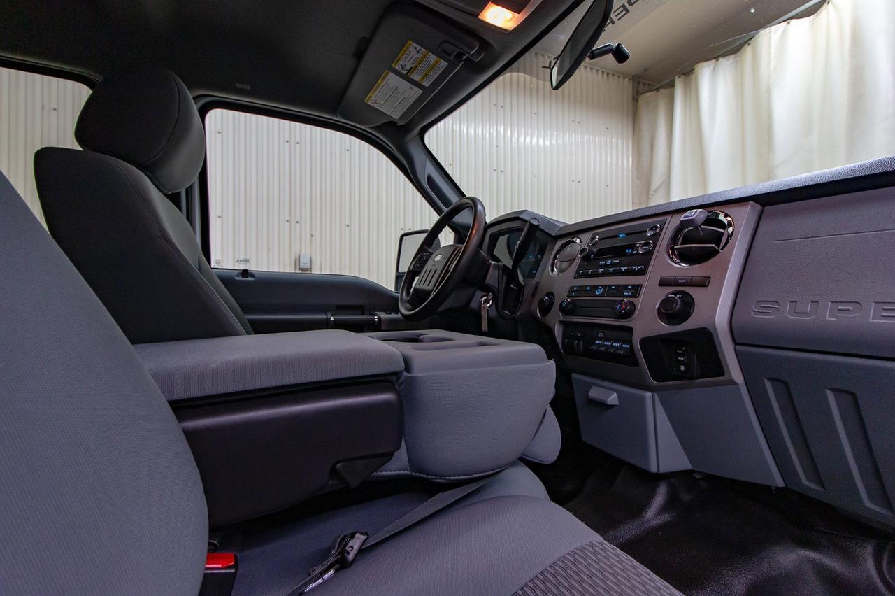 2015 Ford F-550 4x4 Crew Cab XLT Deck Dually Diesel Red Deer AB