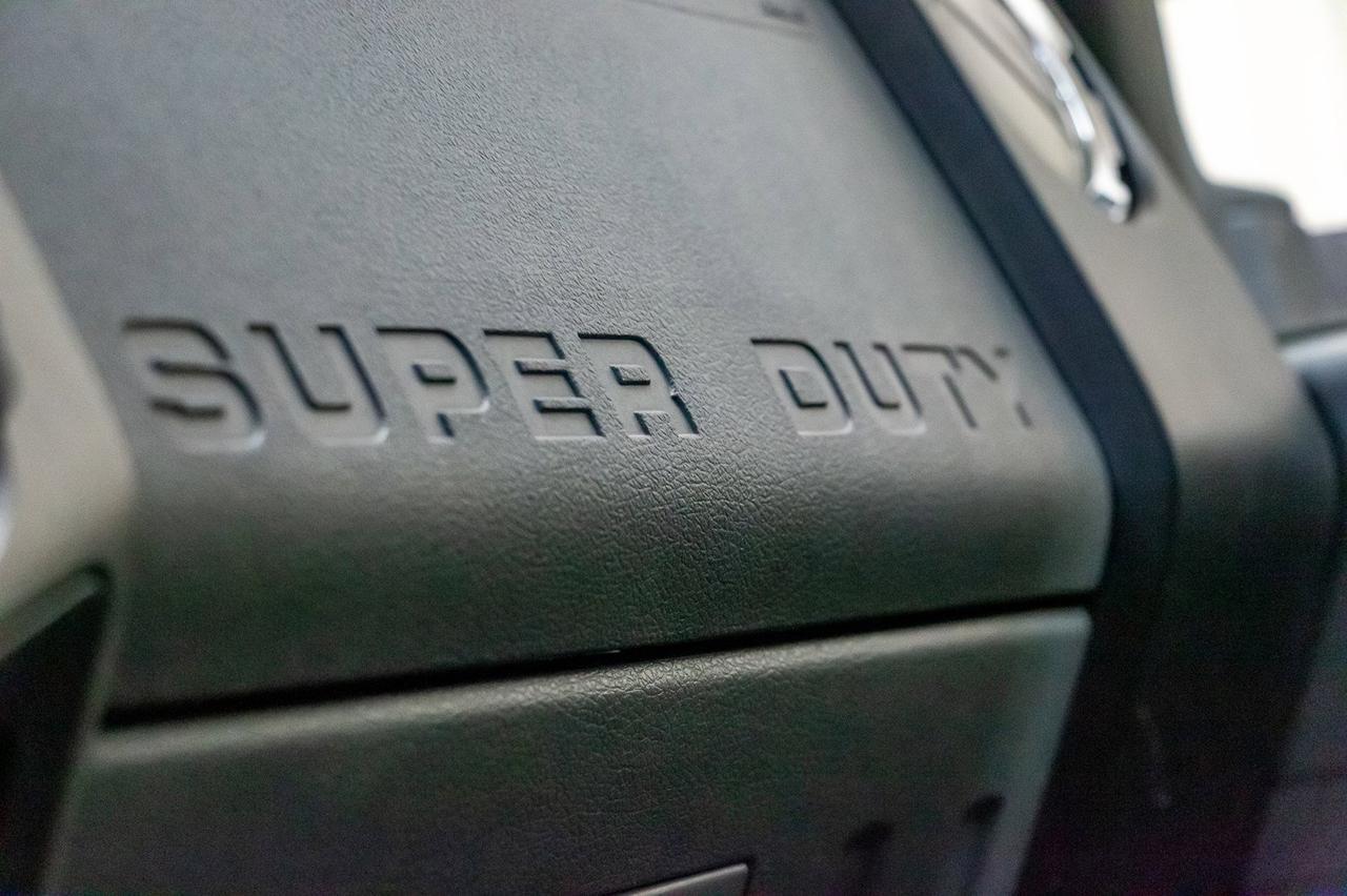 2015 Ford F-550 4x4 Super Cab XLT Deck Diesel Red Deer AB