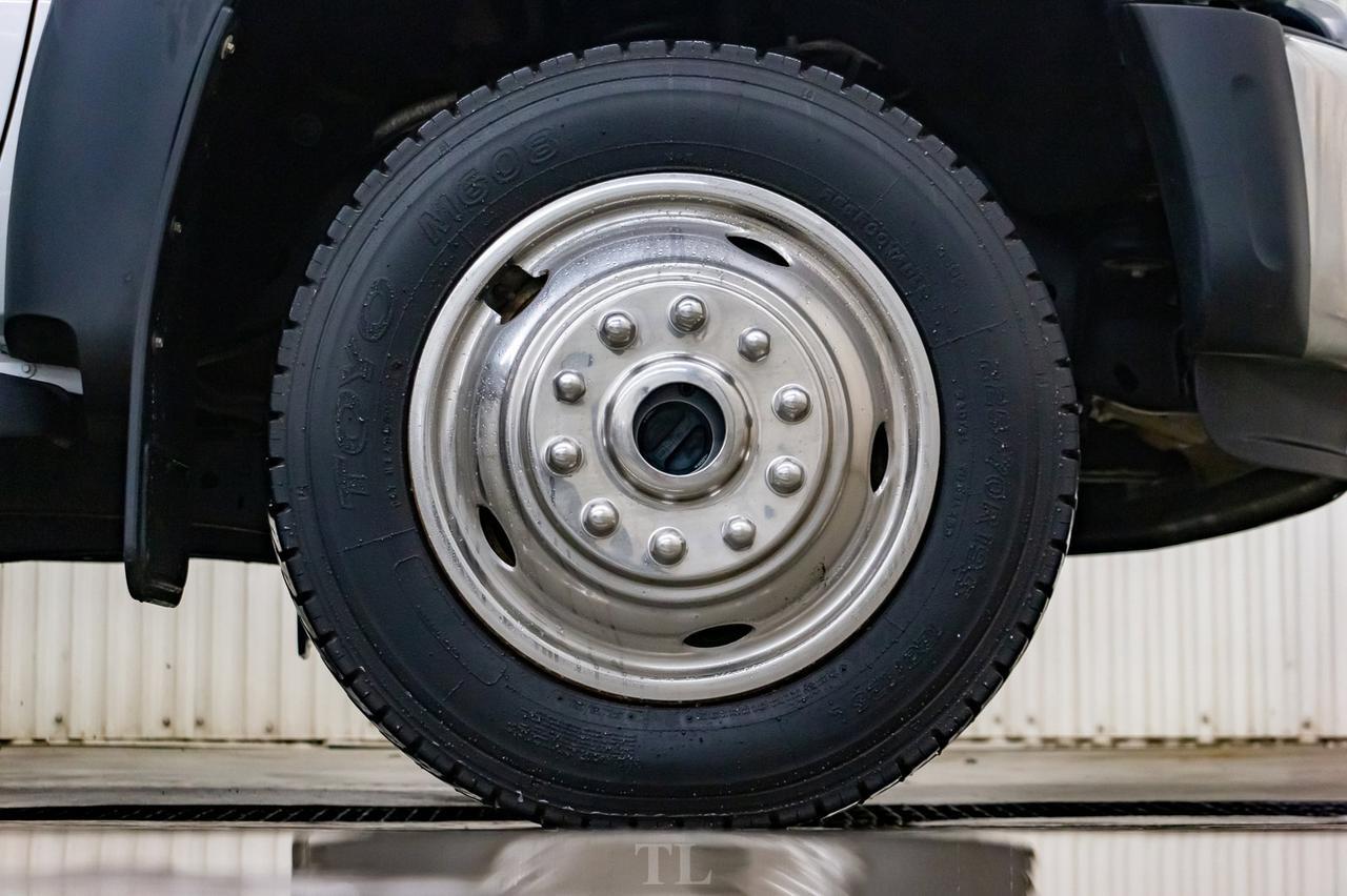 2015 Ford F-550 4x4 Super Cab XLT Picker Deck Diesel Red Deer AB