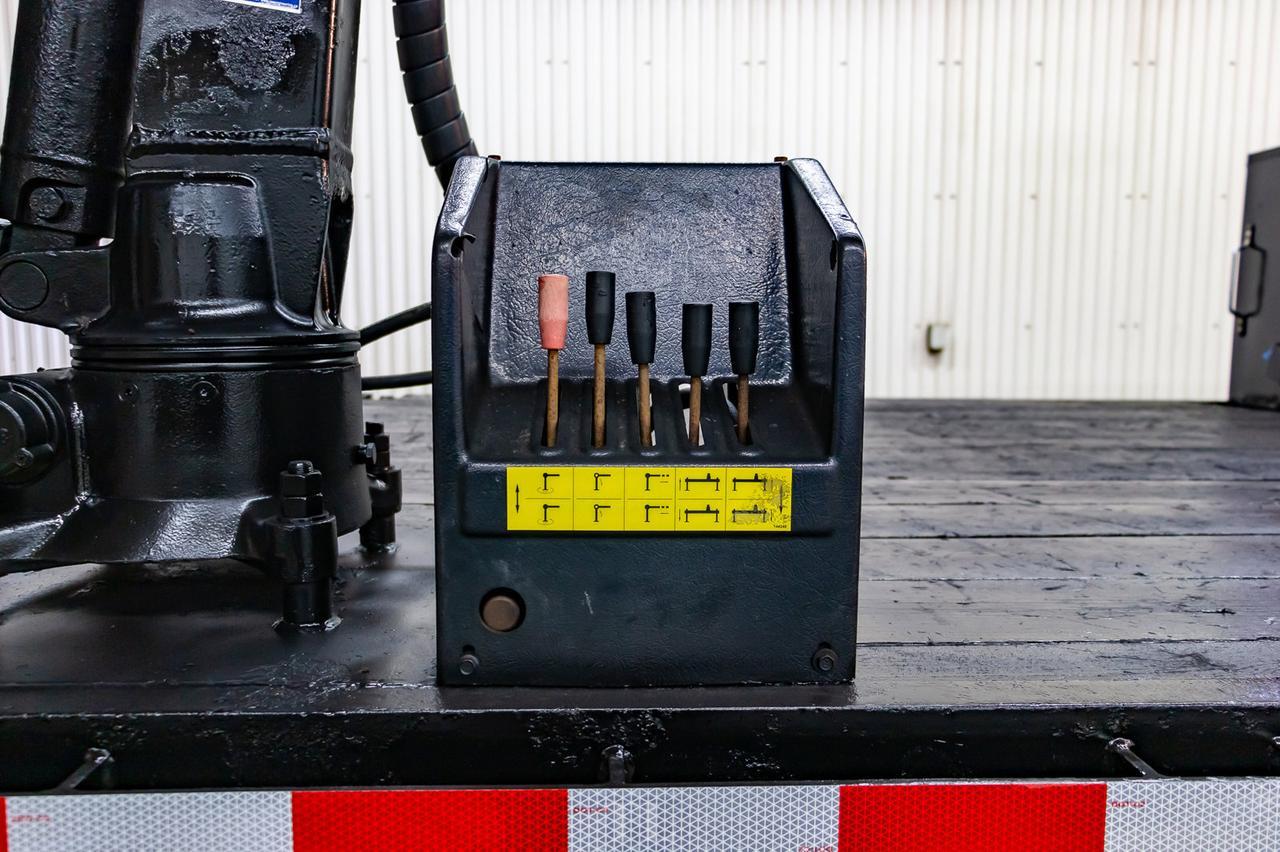 2015 Ford F-550 4x4 Super Cab XLT Picker Deck Diesel Red Deer AB