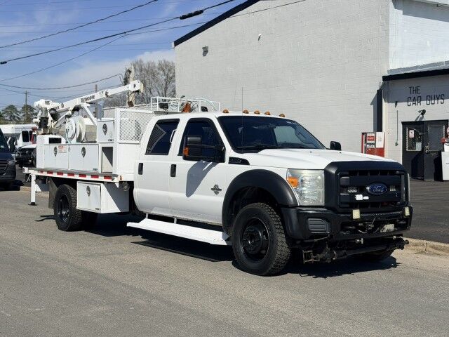 2015 Ford F-550 Crew Cab 4x4 Service Body XLT