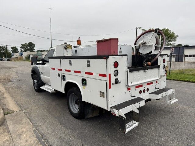 2015 Ford F-550 Service Body w Gorman Rupp Grease Pump XL