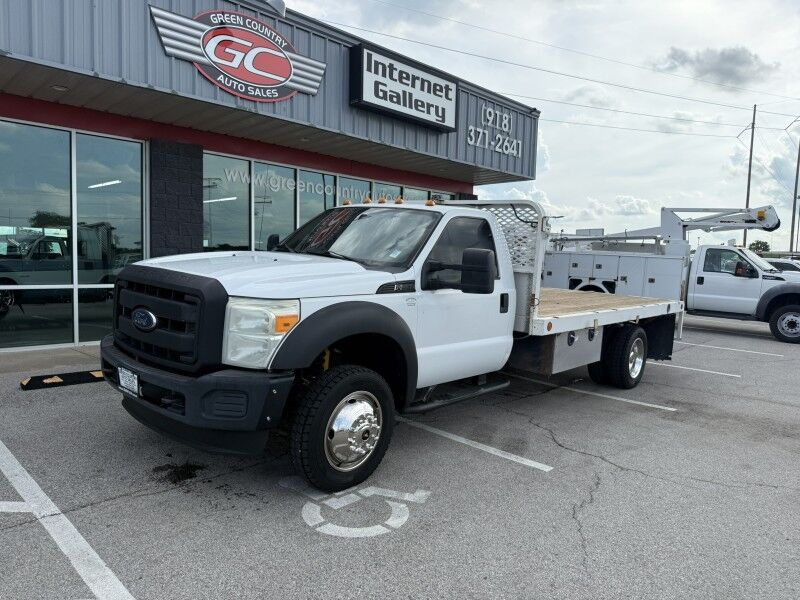 2015 Ford F-550 V10 4x4 14' Flatbed 41k exempt mi's